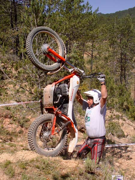 Caida moto de trial