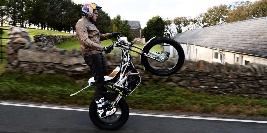 dougie lampkin caballito isla de man