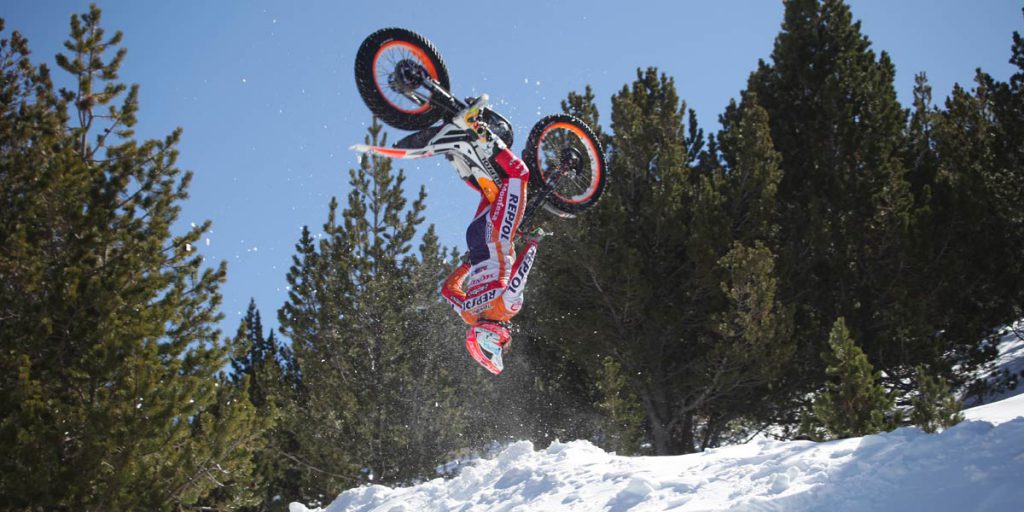 toni bou backflip moto