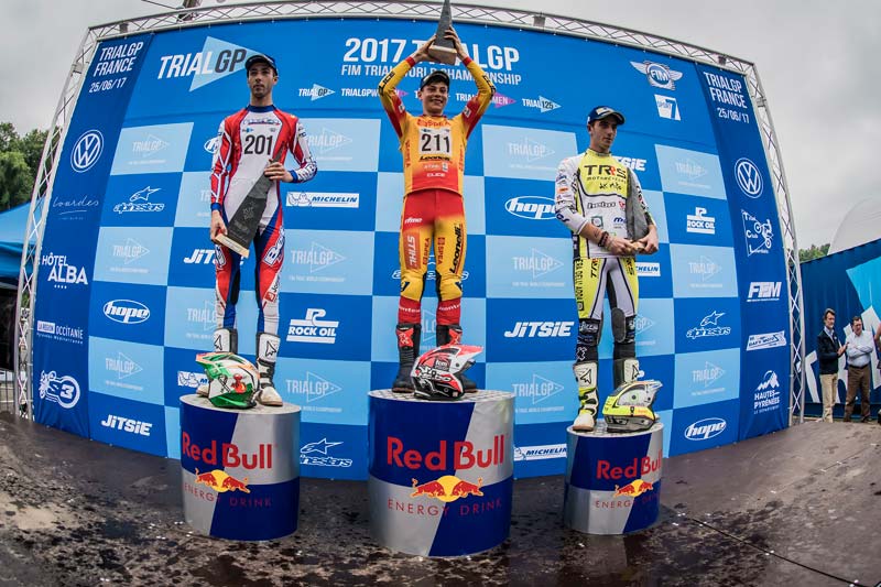 podium trial2 francia