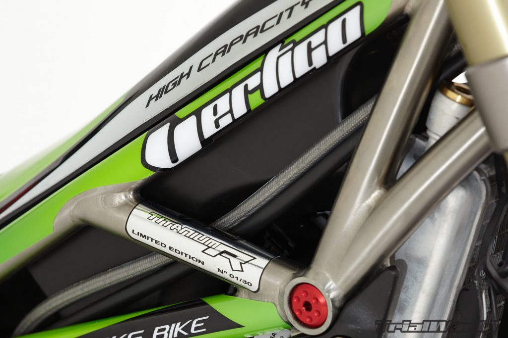 vertigo combat titanium r 2018